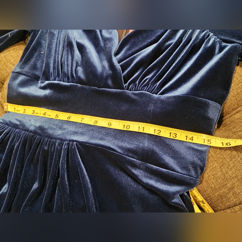 Vixen by Micheline Pitt Royal Blue Velvet Off-Shoulder Wiggle Dress - Picture 5 of 6